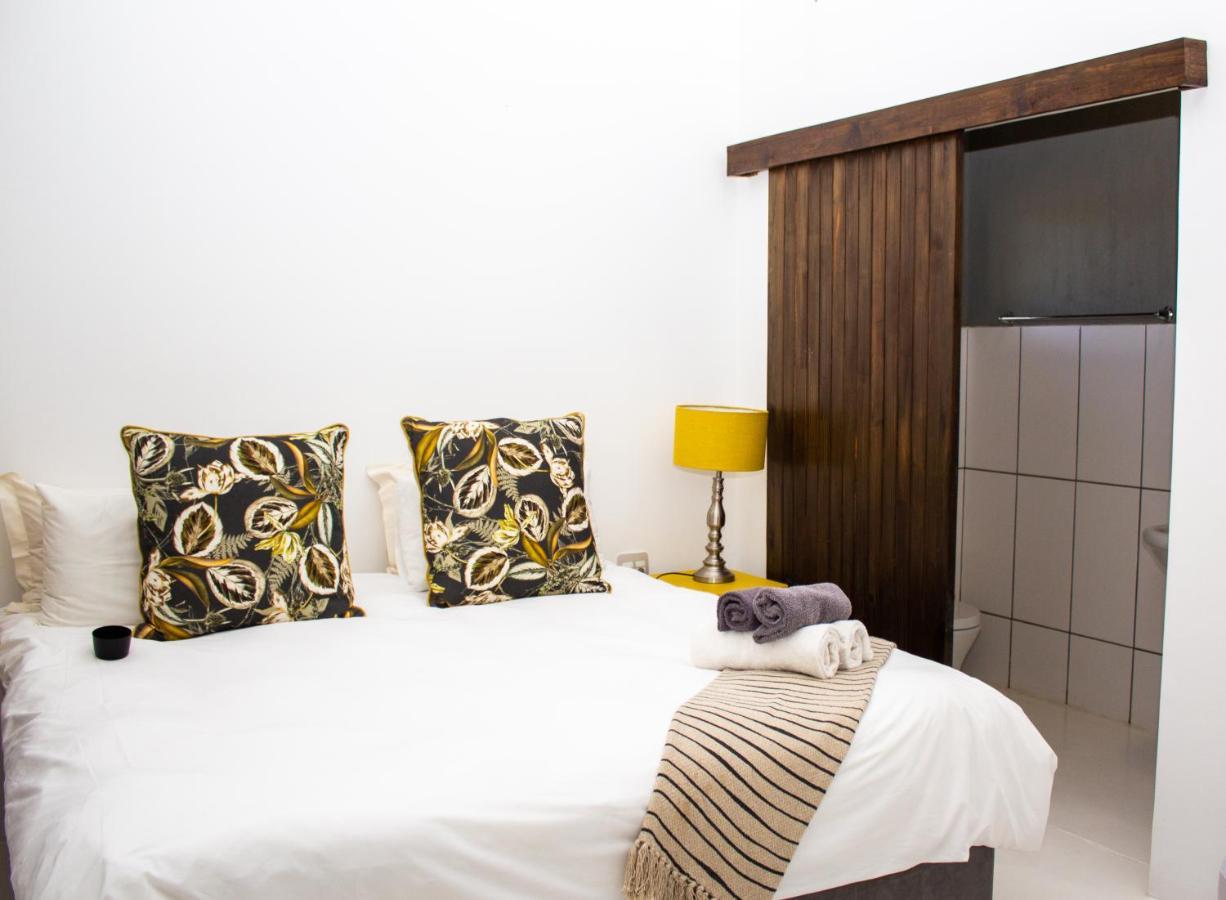 Karoo Retreat- Self Catering Villas And Bed & Breakfast Oudtshoorn Exterior photo