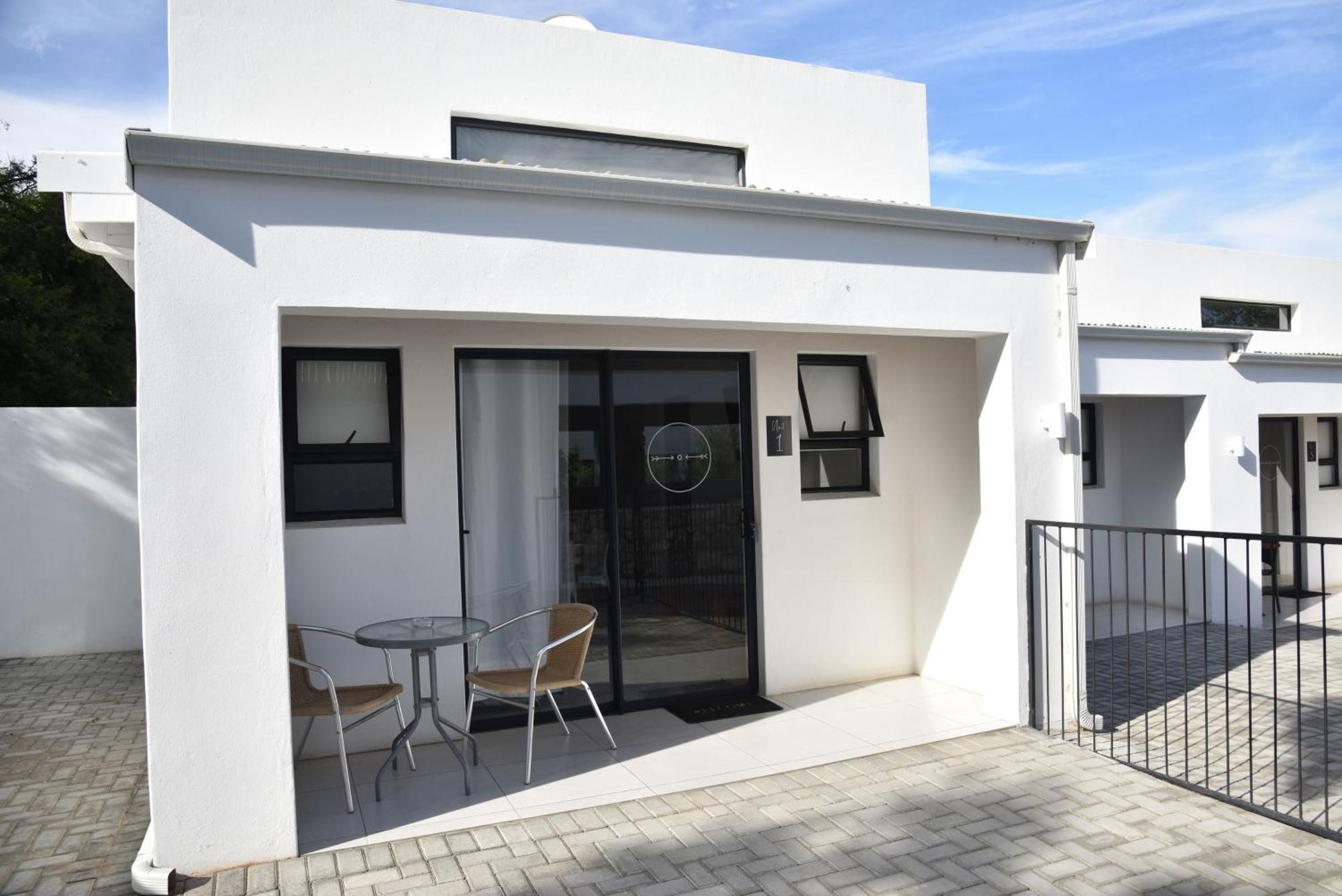Karoo Retreat- Self Catering Villas And Bed & Breakfast Oudtshoorn Exterior photo